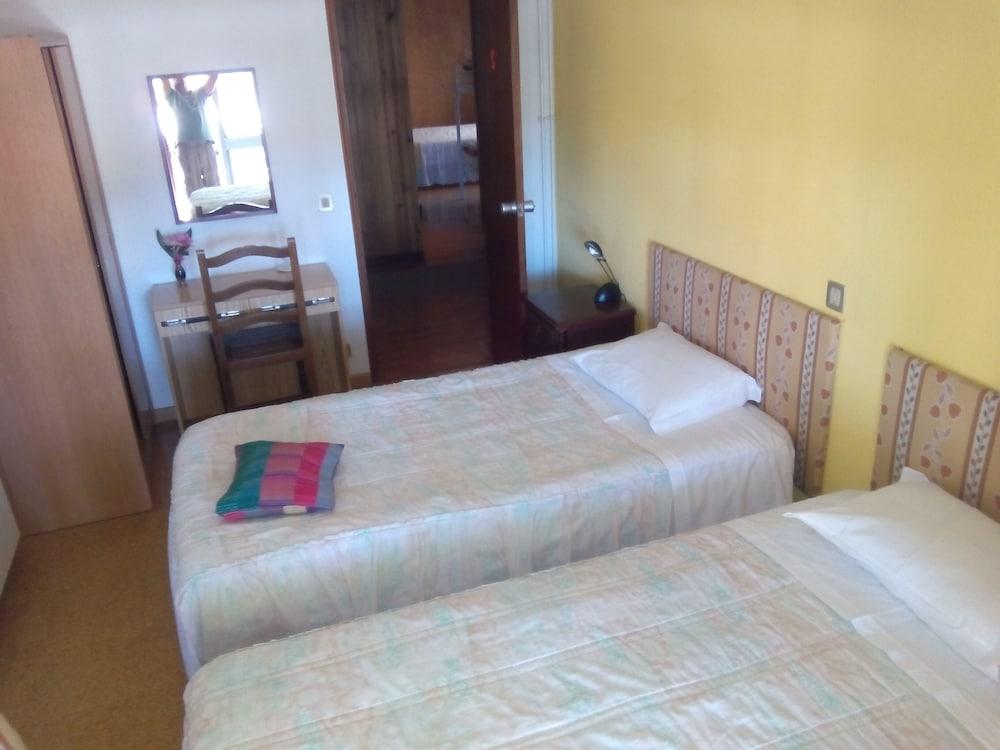 Albergue Pereira Guesthouse Фатіма Екстер'єр фото