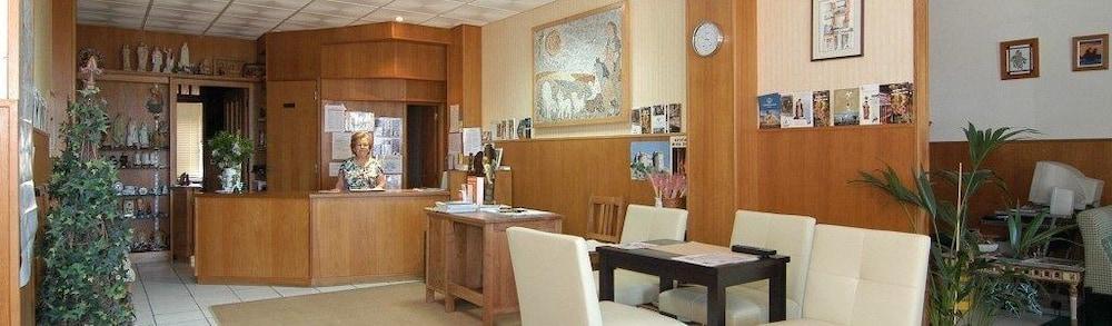 Albergue Pereira Guesthouse Фатіма Екстер'єр фото