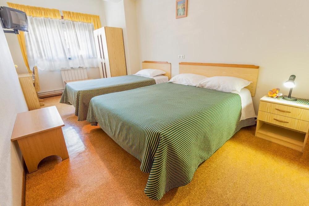 Albergue Pereira Guesthouse Фатіма Екстер'єр фото