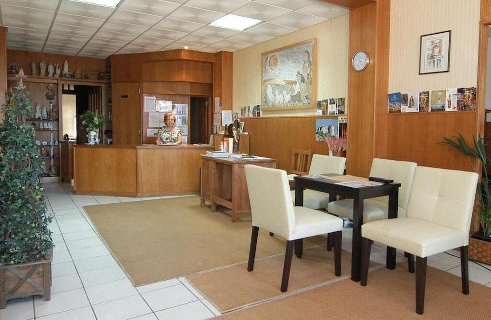 Albergue Pereira Guesthouse Фатіма Екстер'єр фото